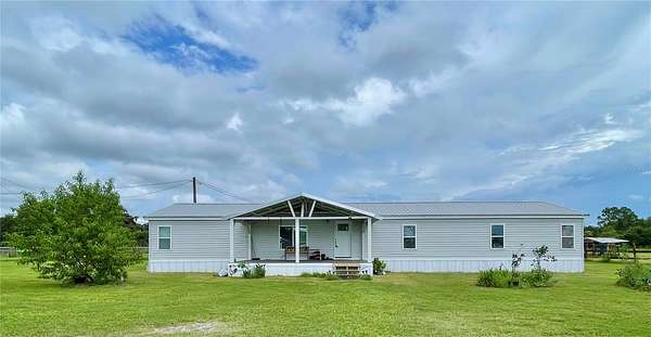 9 Acres of Land with Home for Sale in Lakeland, Florida