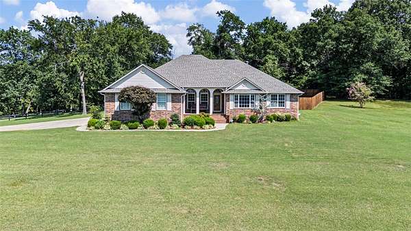 2.16 Acres of Land with Home for Sale in Alma, Arkansas