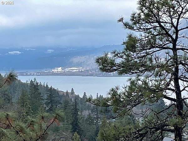 0.28 Acres of Residential Land for Sale in Mosier, Oregon