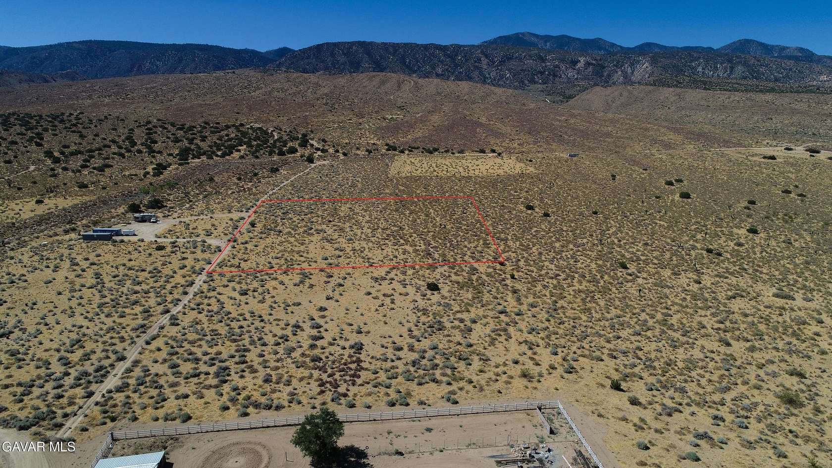2.53 Acres of Residential Land for Sale in Llano, California