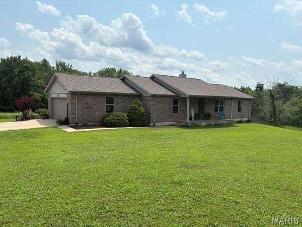4.38 Acres of Land with Home for Sale in Cape Girardeau, Missouri