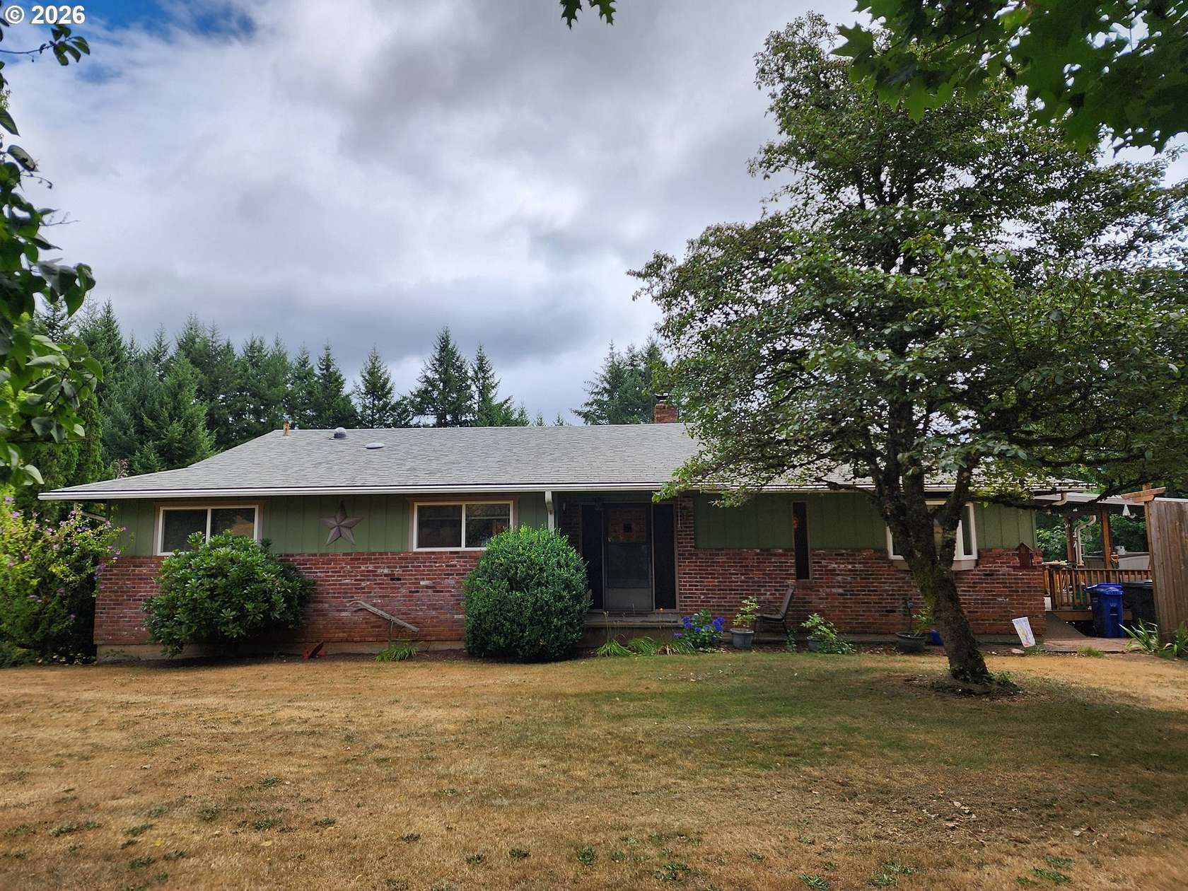 2.5 Acres of Land with Home for Sale in Beavercreek, Oregon