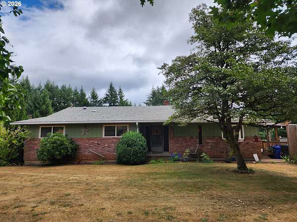 2.5 Acres of Land with Home for Sale in Beavercreek, Oregon