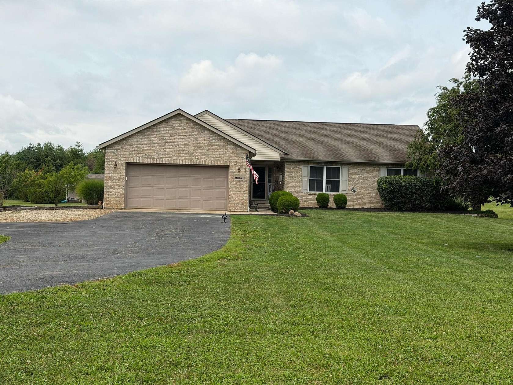 1.62 Acres of Land with Home for Sale in Mechanicsburg, Ohio