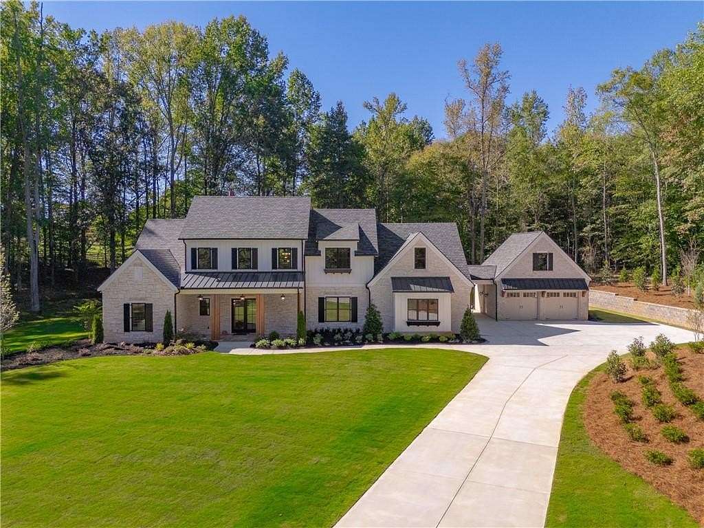 3.1 Acres of Land with Home for Sale in Canton, Georgia