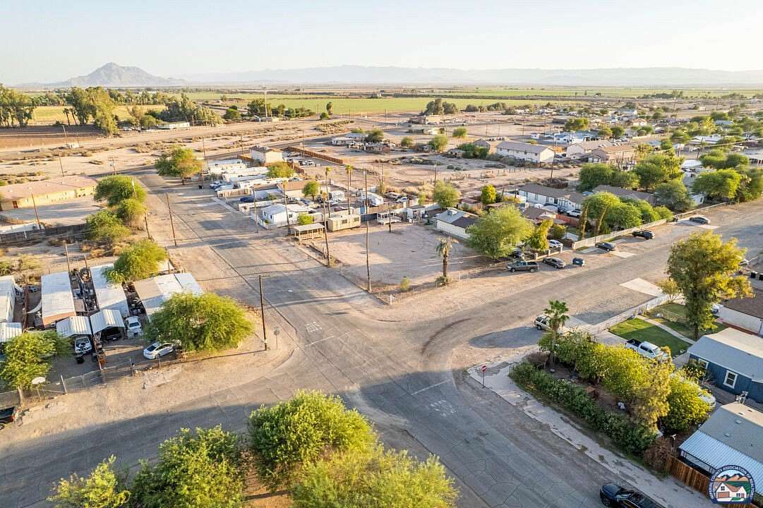 0.16 Acres of Residential Land for Sale in Seeley, California
