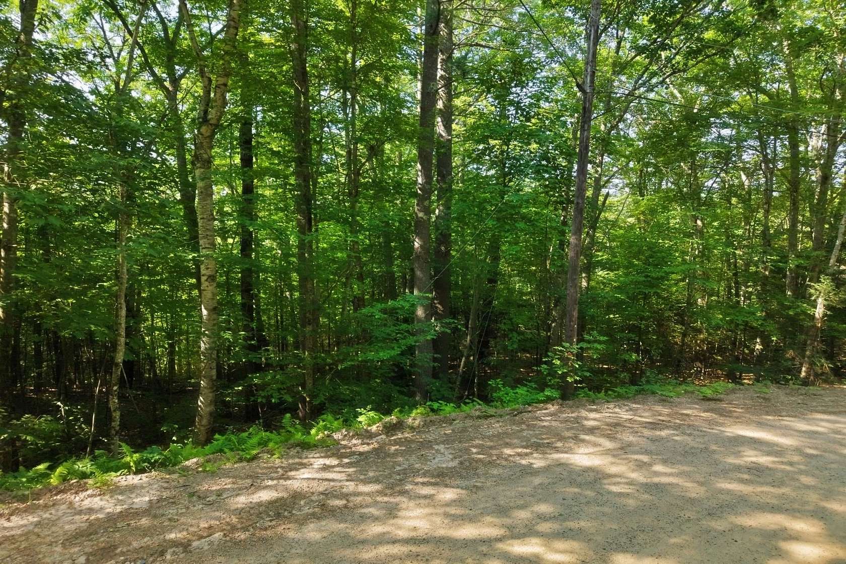 0.47 Acres of Land for Sale in Campton Town, New Hampshire