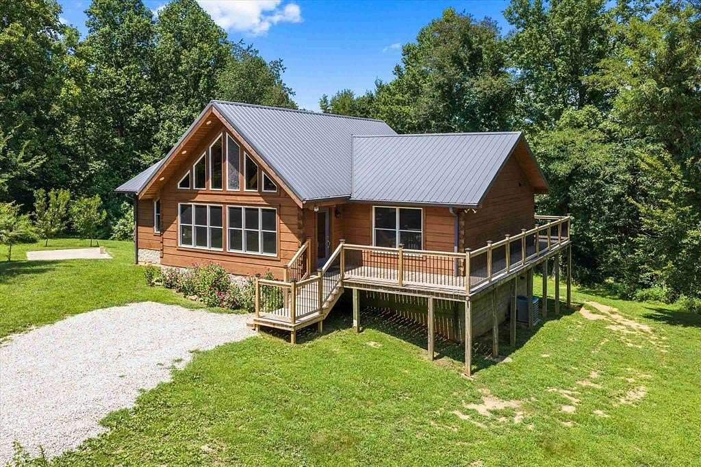 11 Acres of Recreational Land with Home for Sale in Hawesville, Kentucky