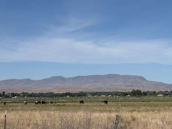 5 Acres of Residential Land for Sale in Emmett, Idaho