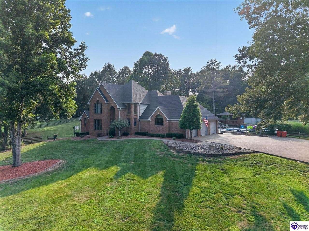 3 Acres of Land with Home for Sale in Elizabethtown, Kentucky