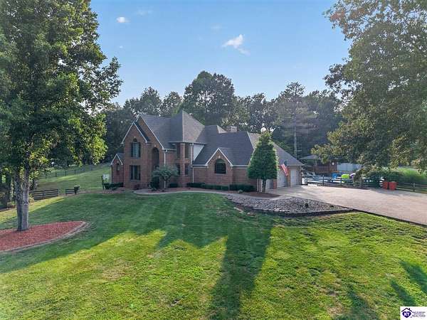 3 Acres of Land with Home for Sale in Elizabethtown, Kentucky