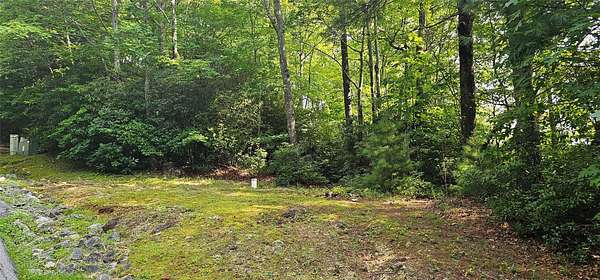 1.87 Acres of Residential Land for Sale in Lake Toxaway, North Carolina