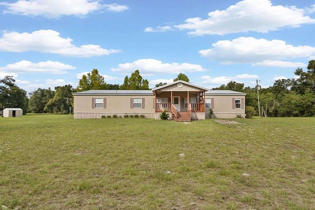 5 Acres of Land with Home for Sale in Bell, Florida