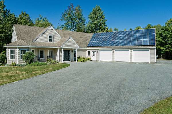 4.77 Acres of Land with Home for Sale in North Yarmouth Town, Maine