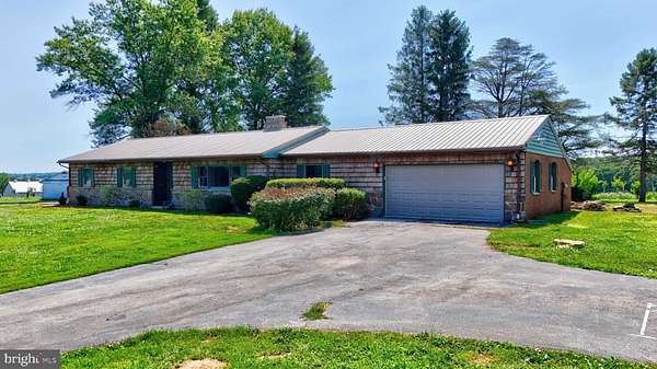 1.9 Acres of Land with Home for Sale in Cochranville, Pennsylvania