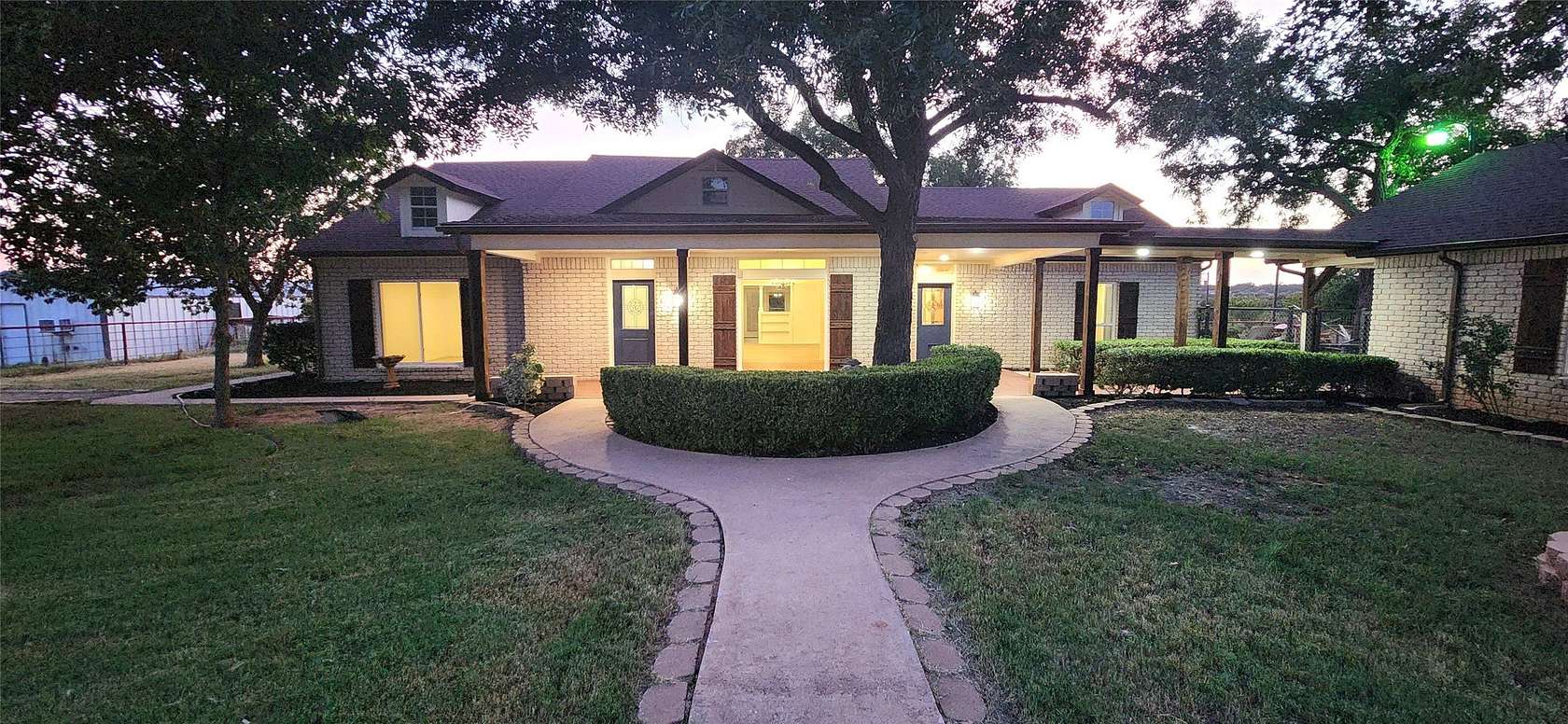 3.6 Acres of Land with Home for Sale in Sunset, Texas