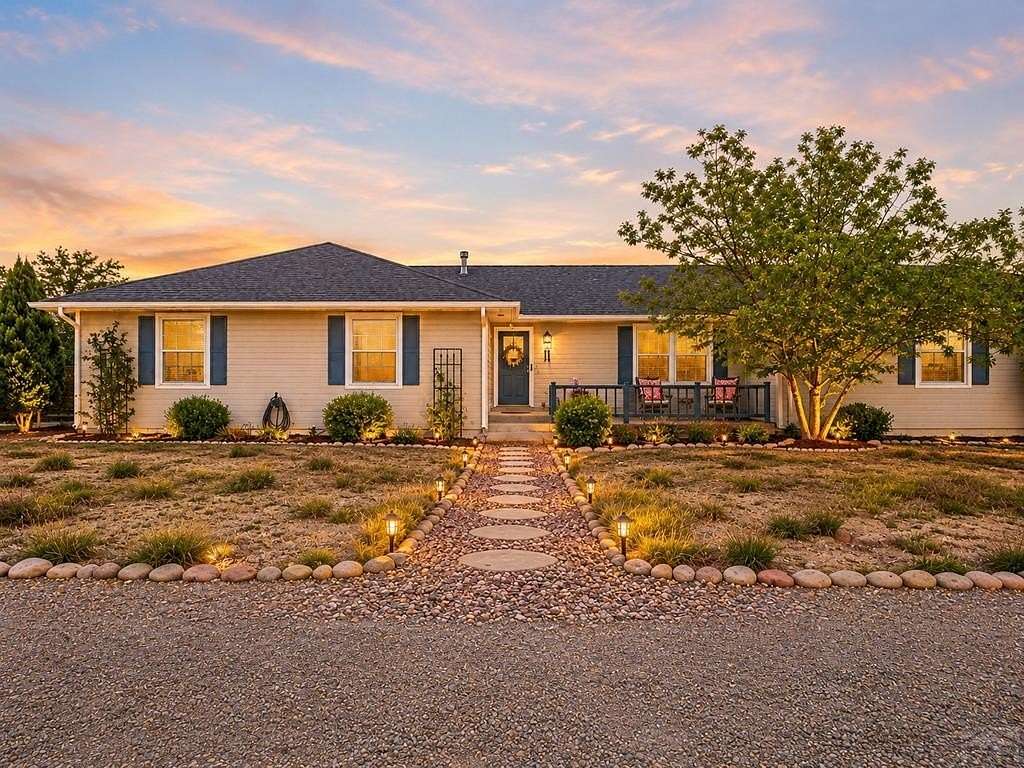 2.5 Acres of Land with Home for Sale in Pueblo West, Colorado