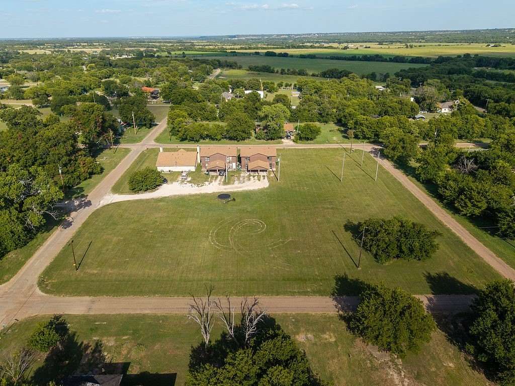 0.92 Acres of Land for Sale in Morgan, Texas