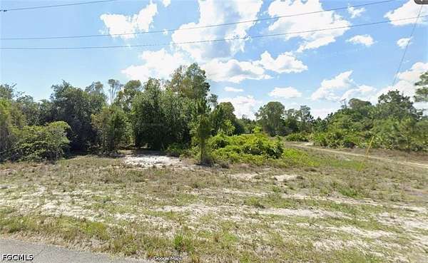 0.25 Acres of Residential Land for Sale in Lehigh Acres, Florida