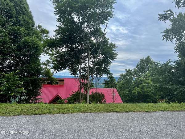 2.3 Acres of Residential Land for Sale in New Tazewell, Tennessee