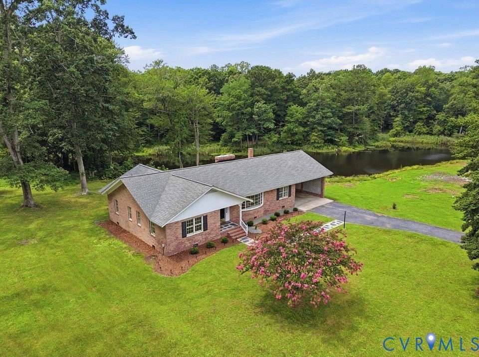2.25 Acres of Land with Home for Sale in West Point, Virginia