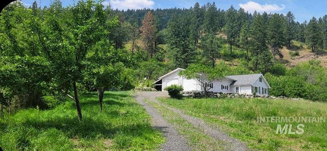 10.3 Acres of Land with Home for Sale in New Meadows, Idaho