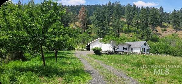 10.3 Acres of Land with Home for Sale in New Meadows, Idaho
