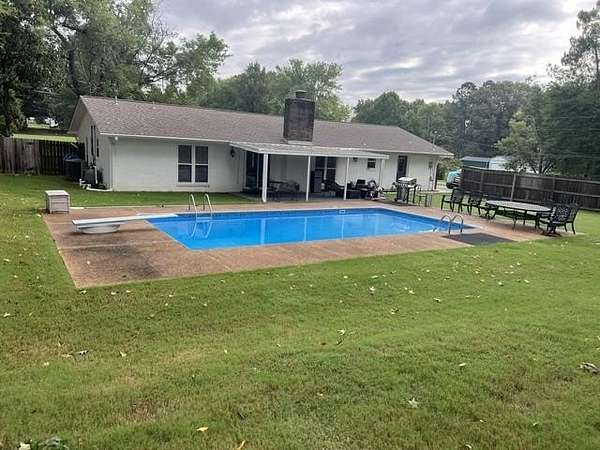 2.28 Acres of Land with Home for Sale in Brighton, Tennessee