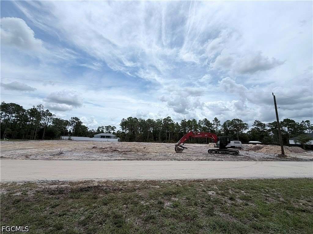 0.5 Acres of Residential Land for Sale in Lehigh Acres, Florida