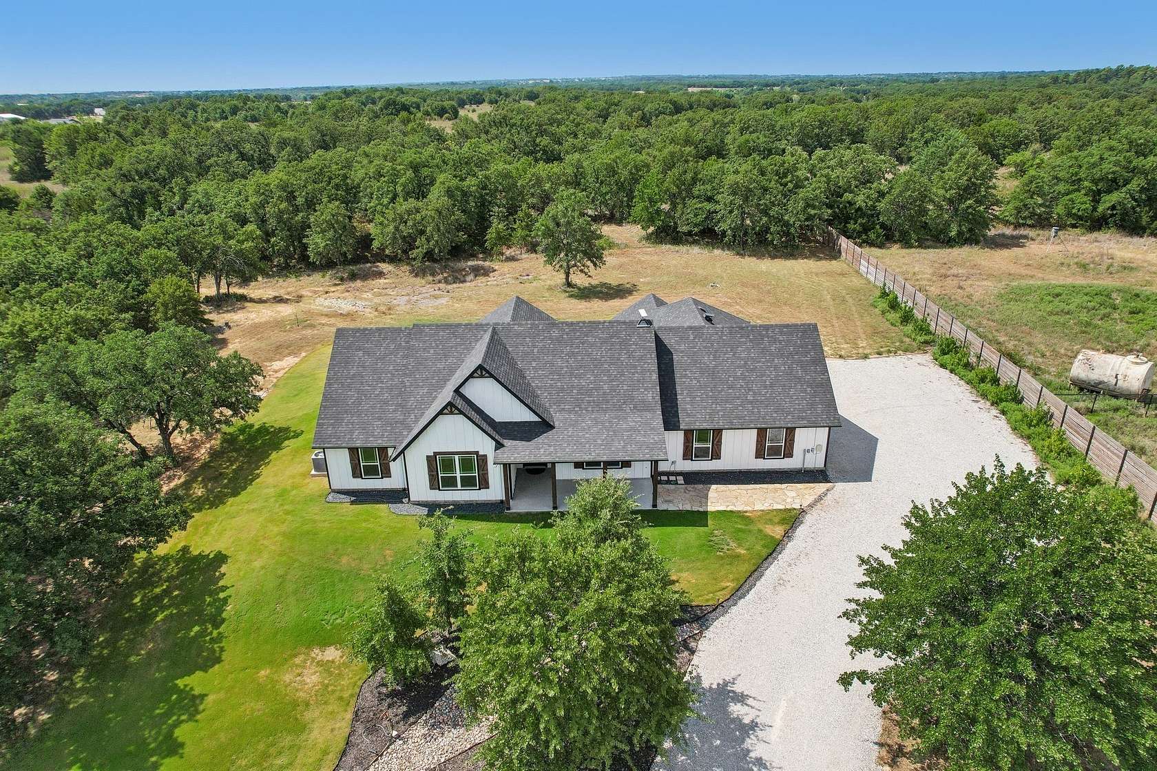 4.28 Acres of Land with Home for Sale in Alvord, Texas