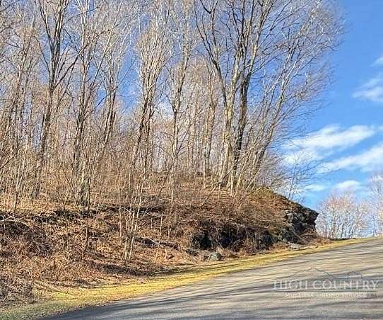 1.2 Acres of Residential Land for Sale in Newland, North Carolina