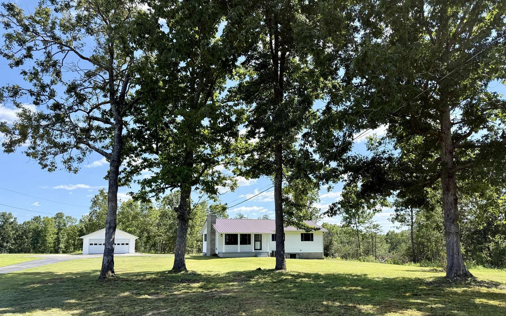 4.7 Acres of Land with Home for Sale in Beattyville, Kentucky