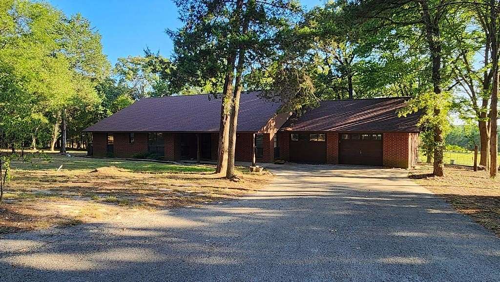5 Acres of Land with Home for Sale in Athens, Texas
