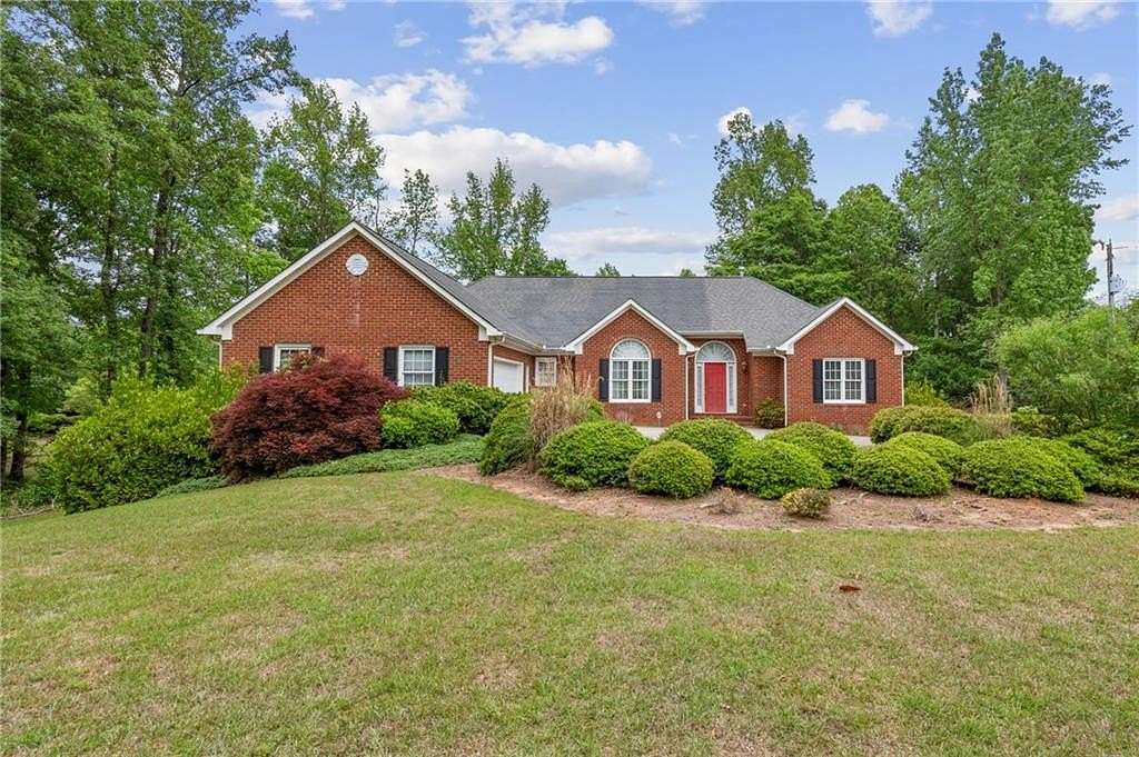 1.74 Acres of Land with Home for Sale in Williamson, Georgia