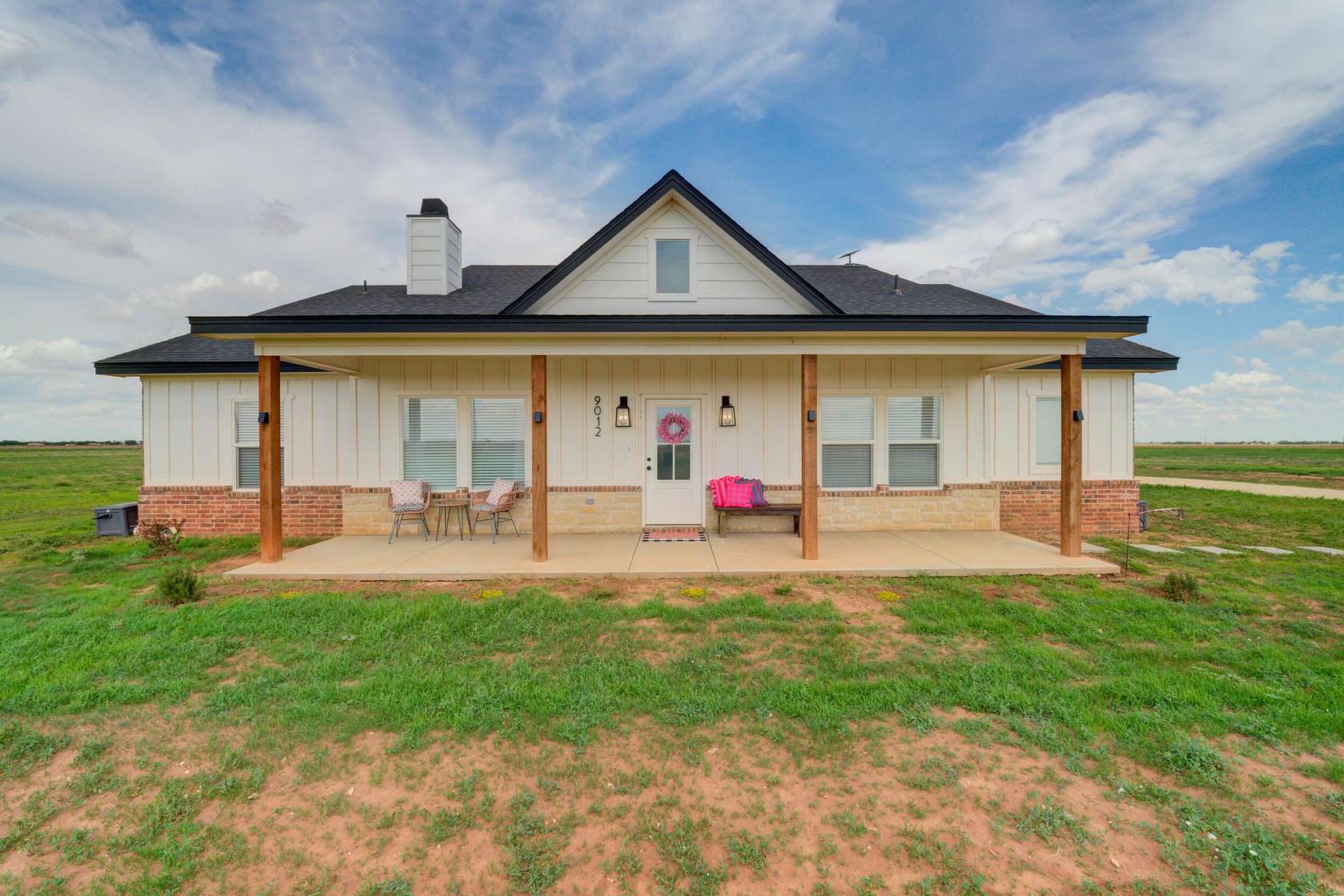 10 Acres of Land with Home for Lease in Lubbock, Texas