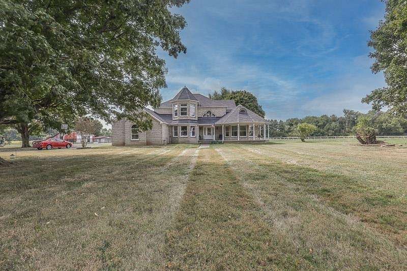40 Acres of Agricultural Land with Home for Sale in Franklin, Kentucky