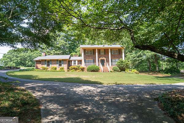 9.8 Acres of Mixed-Use Land for Sale in Loganville, Georgia