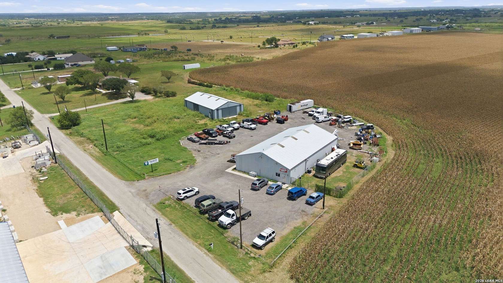1 Acre of Improved Commercial Land for Sale in Seguin, Texas