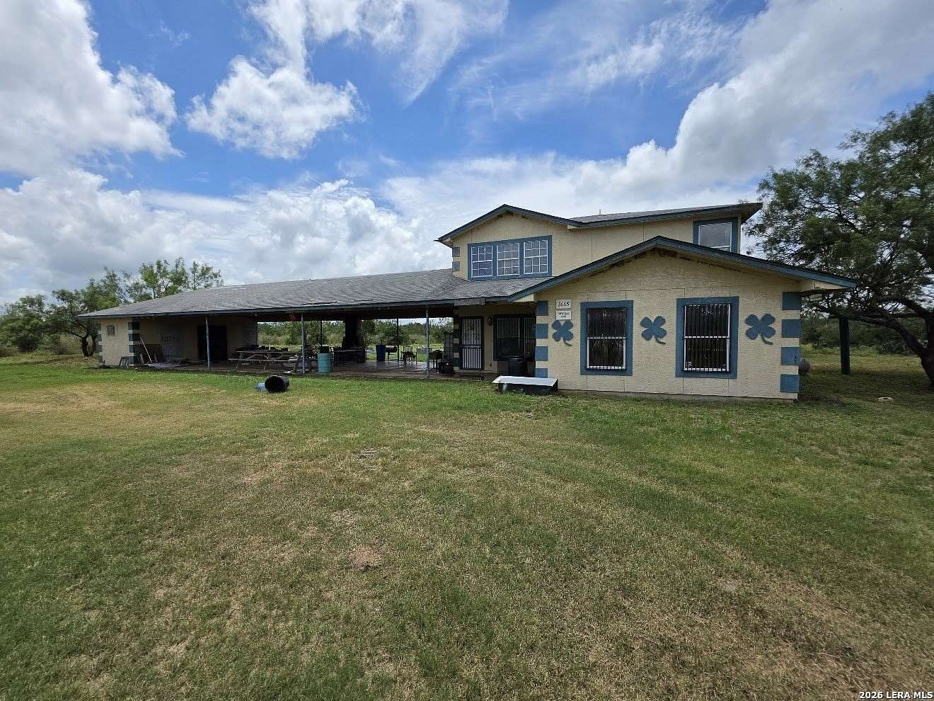 118 Acres of Land with Home for Sale in Uvalde, Texas