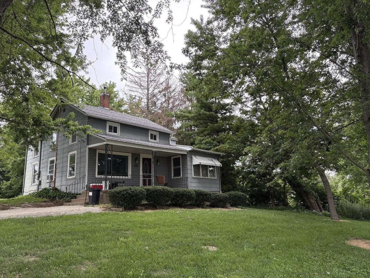 4.9 Acres of Land with Home for Sale in Princeton, Illinois