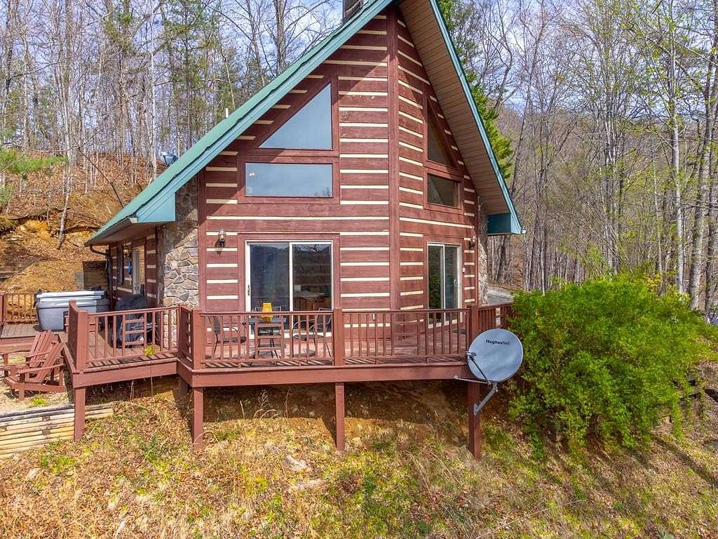 4.14 Acres of Land with Home for Sale in Bryson City, North Carolina