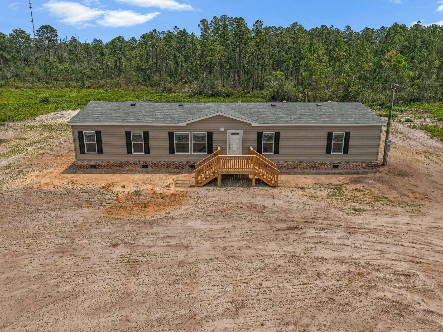 3.1 Acres of Land with Home for Sale in Folkston, Georgia