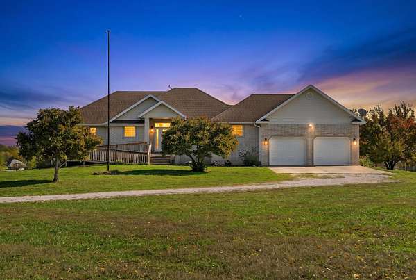 10 Acres of Land with Home for Sale in Springfield, Missouri