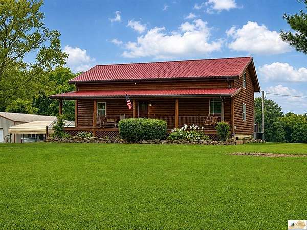 6.33 Acres of Land with Home for Sale in Cave City, Kentucky