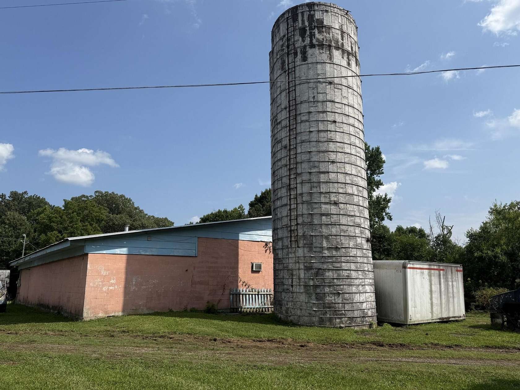 5.74 Acres of Land for Auction in Cleveland, Tennessee