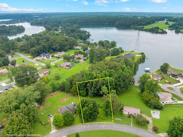 0.77 Acres of Residential Land for Sale in Winchester, Tennessee