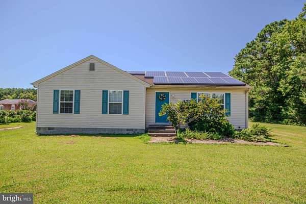 12.4 Acres of Land with Home for Sale in Marion, Maryland