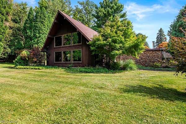 5 Acres of Land with Home for Sale in Huron, Ohio