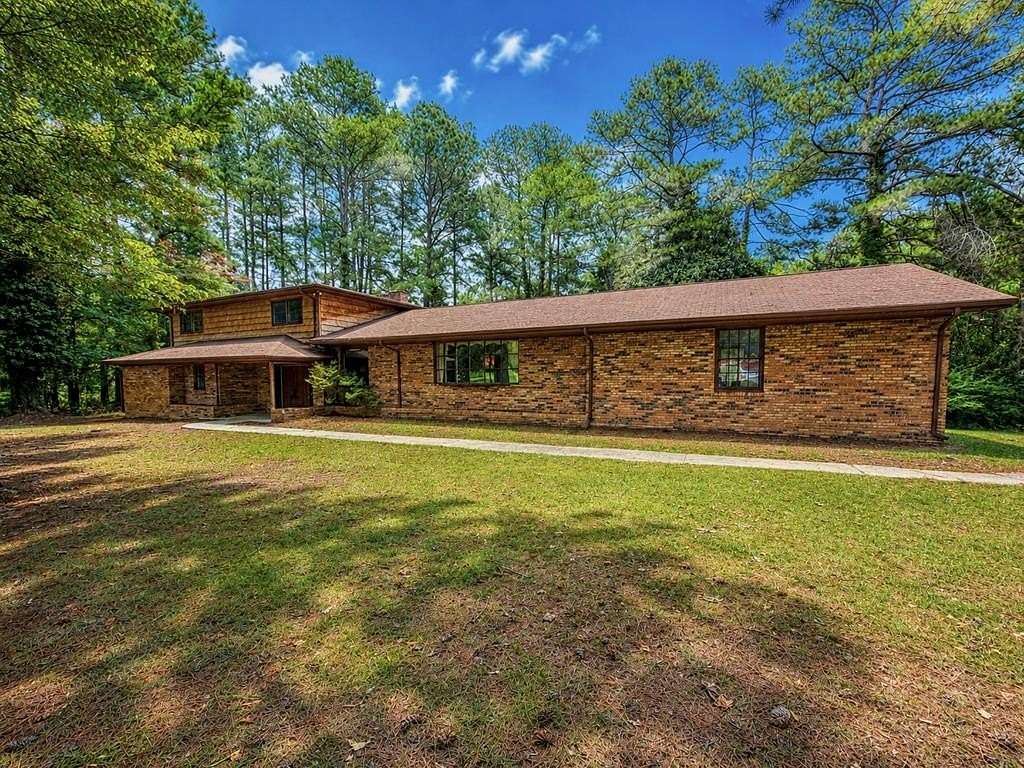 5 Acres of Land with Home for Sale in Dalton, Georgia