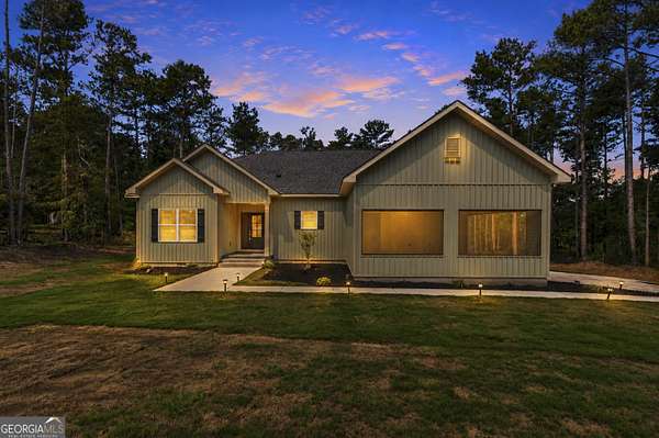 1.65 Acres of Land with Home for Sale in Sparta, Georgia